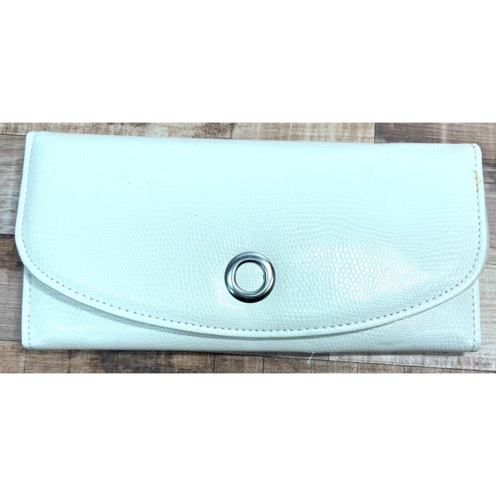 Cream Faux Leather Travel Jewelry Organizer With Snap Closure & Zippered Pocket